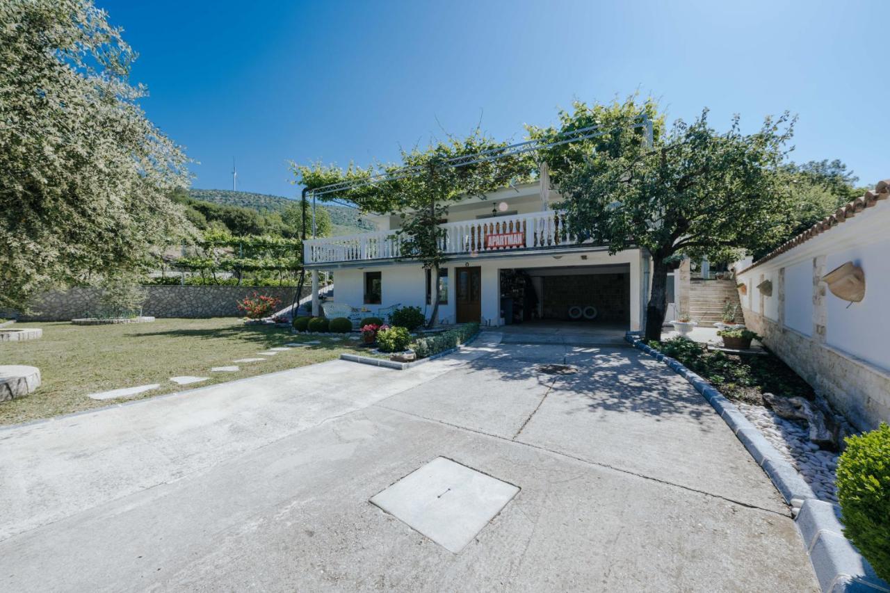 Markovic Village Apartments Ulcinj Exterior photo